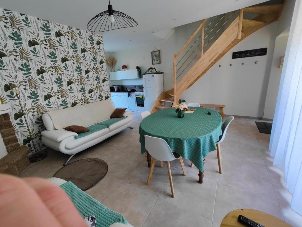 Вилла Tante Adele Saint-Ouen-de-la-Rouerie Экстерьер фото